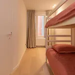 Deluxe 4 Rooms Apartment With Casino View At The Beach And Free Parking