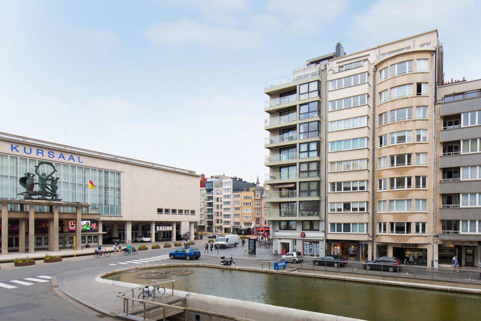 Deluxe 4 With Casino View At The And Free Parking Appartement Oostende